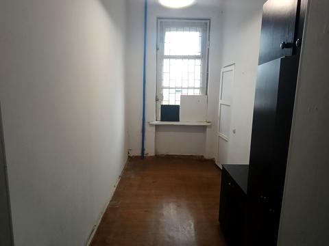 комерційна за адресою Бельведерська вул., 53