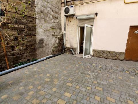 комерційна за адресою Тираспольська вул., 13