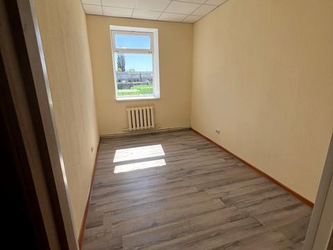 коммерческая по адресу Київська ул., 74а