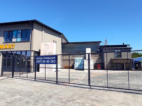 коммерческая по адресу Київська ул., 74а