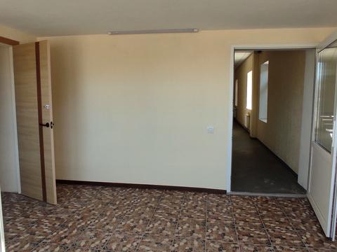 коммерческая по адресу Київська ул., 74а