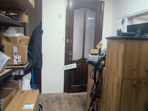 комерційна за адресою Соборності вул. (Жовтнева), 50