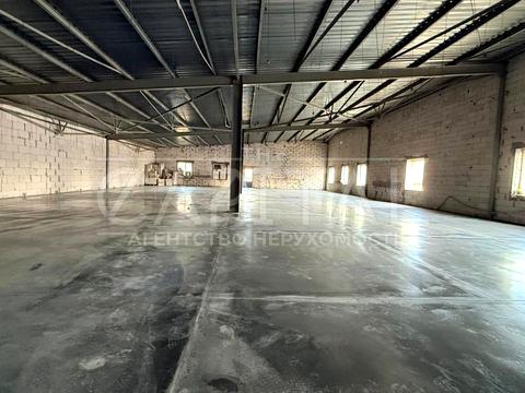 комерційна за адресою В'ячеслава Чорновола вул., 39