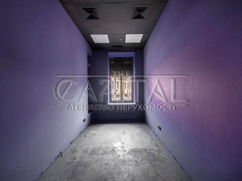 комерційна за адресою Басейна вул., 2