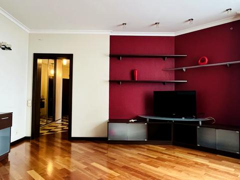 квартира за адресою Миколи Бажана просп., 12