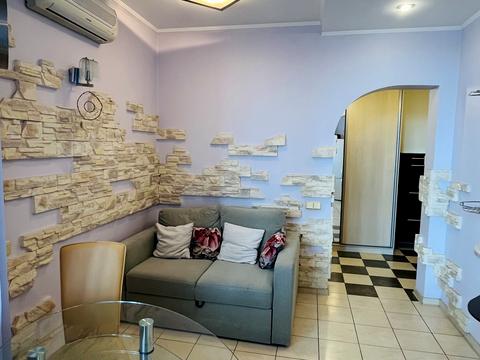 квартира за адресою Миколи Бажана просп., 12