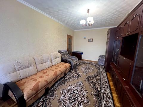 квартира за адресою Анни Ахматової вул., 25