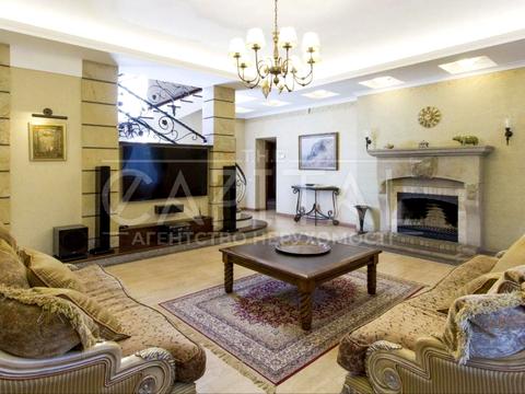 будинок за адресою Лісова вул.