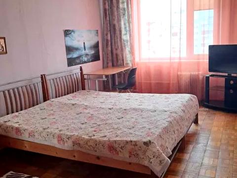 квартира за адресою Володимира Івасюка просп. (Героїв Сталінграду), 25