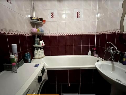 квартира за адресою Левка Лук'яненка вул. (Ватутіна), 56