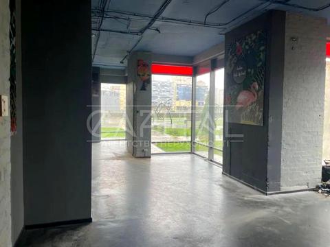 комерційна за адресою Трускавецька вул., 8