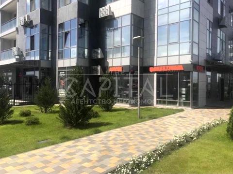 комерційна за адресою Трускавецька вул., 8