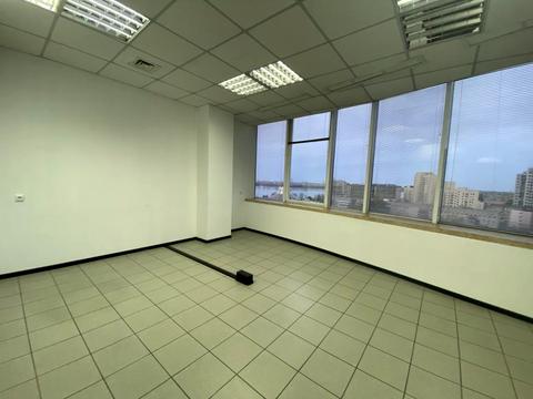 коммерческая по адресу Глинки ул. (Глинки), 2