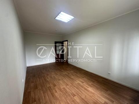 комерційна за адресою Київ, Бориса Гмирі вул., 7