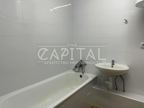 комерційна за адресою Київ, Бориса Гмирі вул., 7