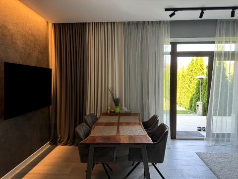 будинок за адресою Центральна вул.