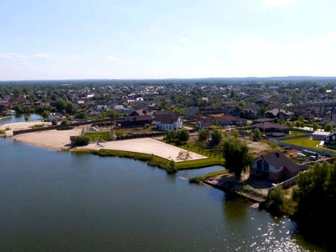 будинок за адресою Центральна вул.