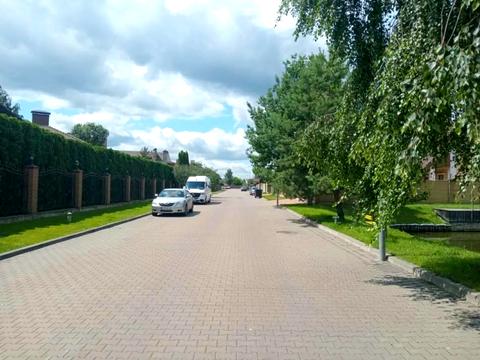 будинок за адресою Центральна вул.