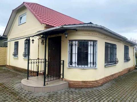 будинок за адресою Свято-Покровська вул. (Леніна)