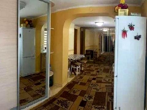 будинок за адресою Свято-Покровська вул. (Леніна)