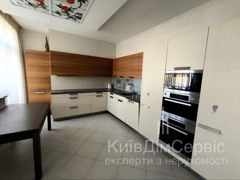 квартира за адресою Юрія Іллєнка вул. (Мельникова), 18-Б