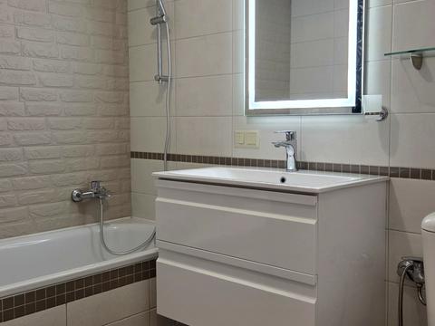 квартира за адресою Університетська вул., 2-Р