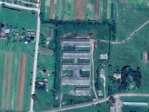 комерційна за адресою Центральна, 10