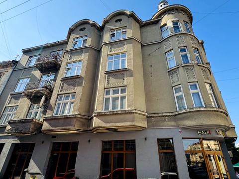 квартира за адресою Панаса Саксаганського вул., 10
