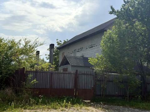 комерційна за адресою Центральна, 10