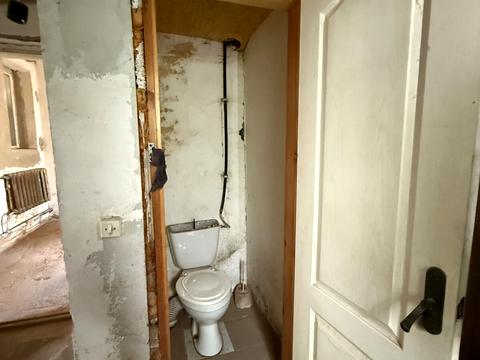 комерційна за адресою Центральна, 10