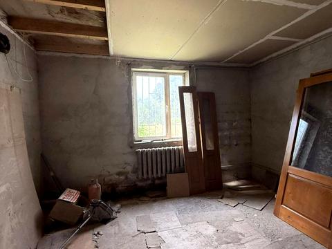 комерційна за адресою Центральна, 10