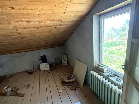 комерційна за адресою Центральна, 10