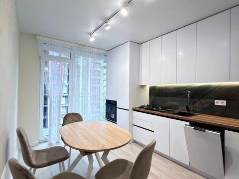 квартира за адресою Юліана Пелеша вул., 3