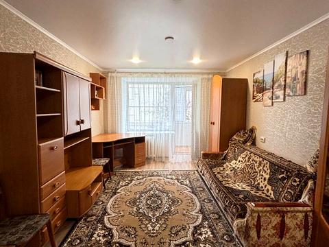 квартира за адресою Героїв України вул., 11