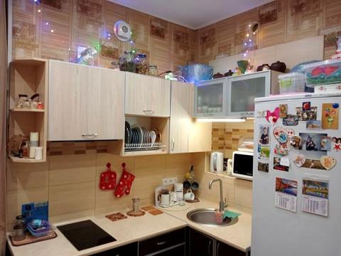 квартира за адресою Михайла Комарова вул. (Тархова), 8