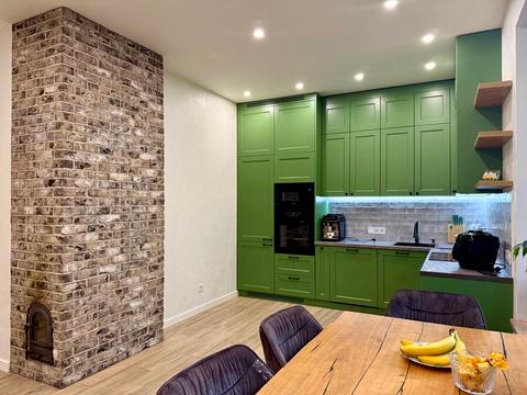 дом по адресу Квітнева