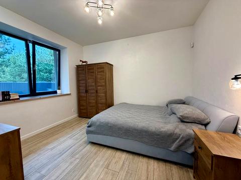 дом по адресу Квітнева