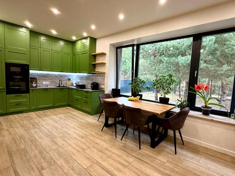 дом по адресу Квітнева