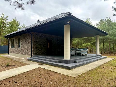 дом по адресу Квітнева