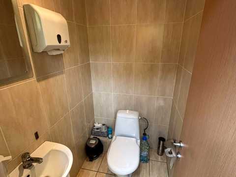 комерційна за адресою Бастіонна вул., 2/1