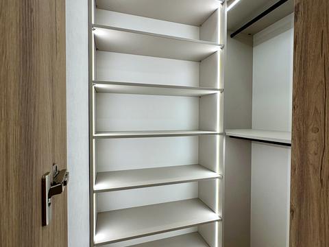 квартира за адресою Олександра Олеся вул., 3