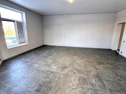 комерційна за адресою Шевченка вул., 5б