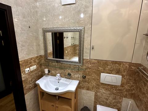 квартира за адресою Срібнокільська вул., 1