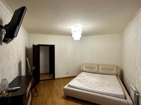 квартира за адресою Срібнокільська вул., 1