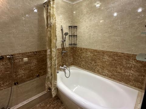 квартира за адресою Срібнокільська вул., 1