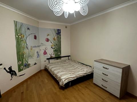 квартира за адресою Срібнокільська вул., 1