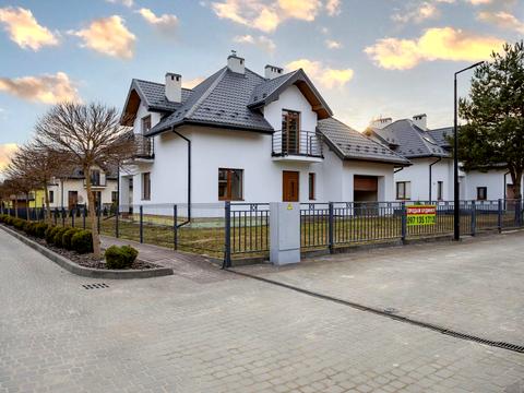 будинок за адресою Паркова, 8