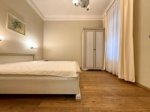 квартира по адресу Грушевского ул., 11