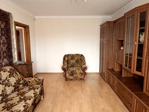 квартира по адресу Салютная ул., 42/46