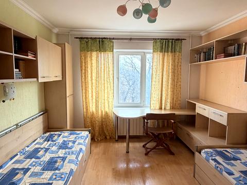 квартира по адресу Салютная ул., 42/46